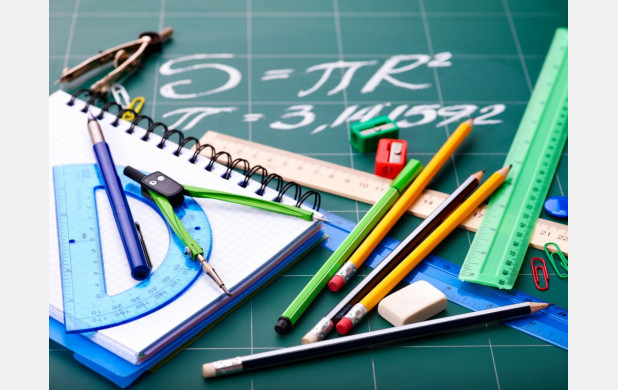 cours de maths et physique à Aix en Provence la Ciotat Istres Arles Saint Rémy de Provence Auriol Allauch le Lavandou Bormes les Mimosas Lambesc Sanary sur mer Ollioules le Beausset Cavaillon Apt Pernes les Fontaines l'Isle sur Sorgue